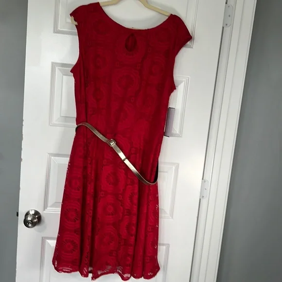 London Times women dress Red 16w. NWT- keyhole neckline